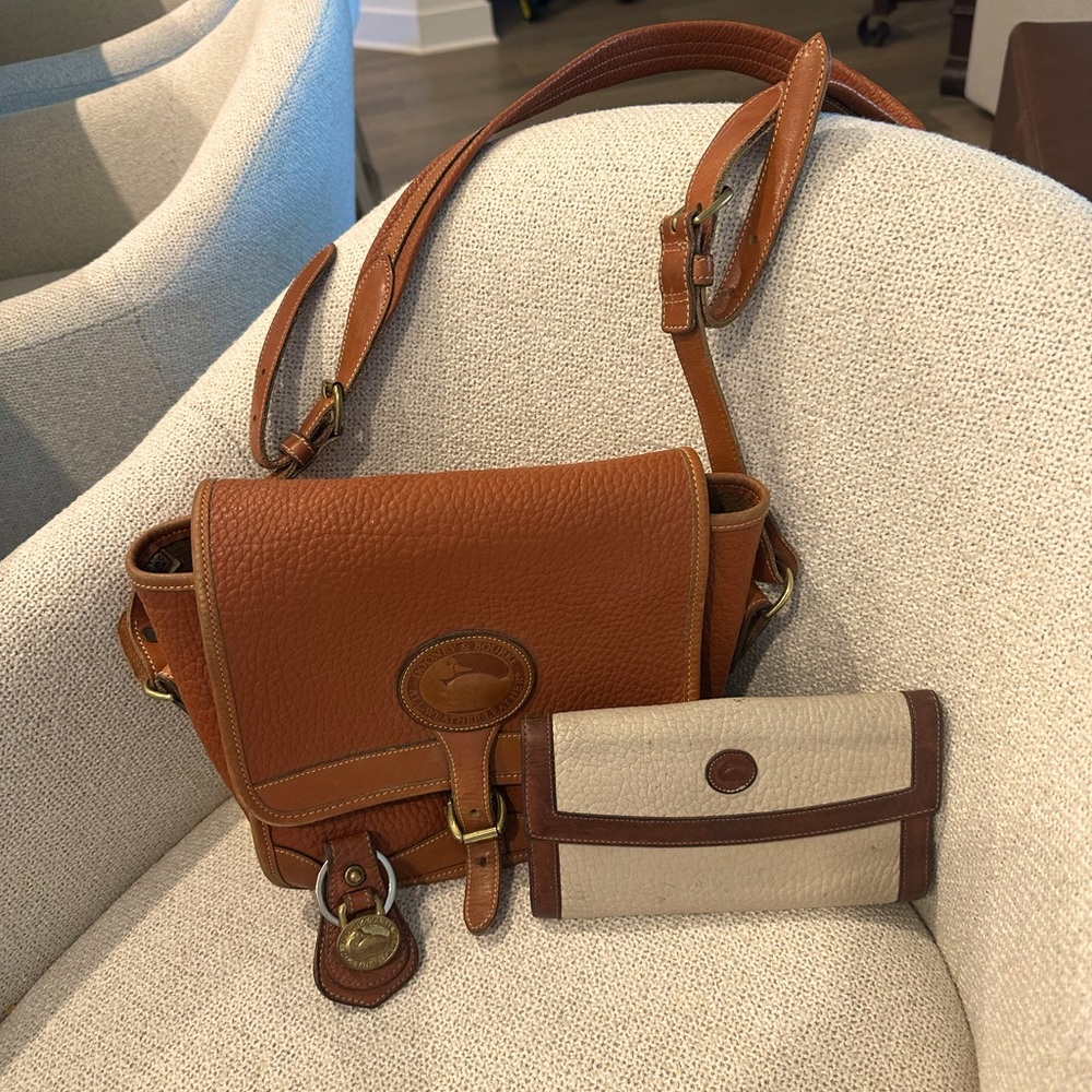 Dooney & Bourke All Weather Leather brown purse -matching Bill Fold & Key Ring!